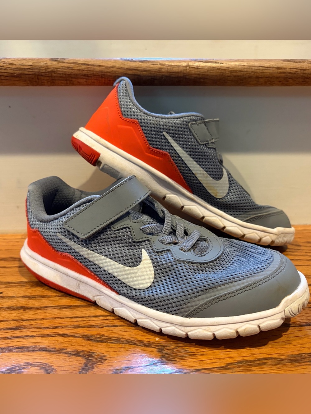Nike Kids Gray and Orange Hook-and-Loop Sneakers